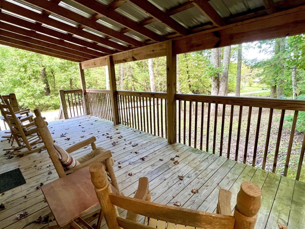Tranquil Valley Retreat Cabin Севьервилл Экстерьер фото